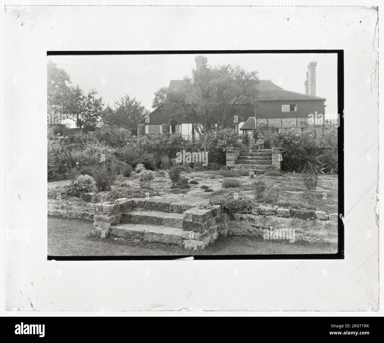 Maison de Sir Walter Lawrence, East Grinstplace, Sussex, Angleterre, 1925. Banque D'Images