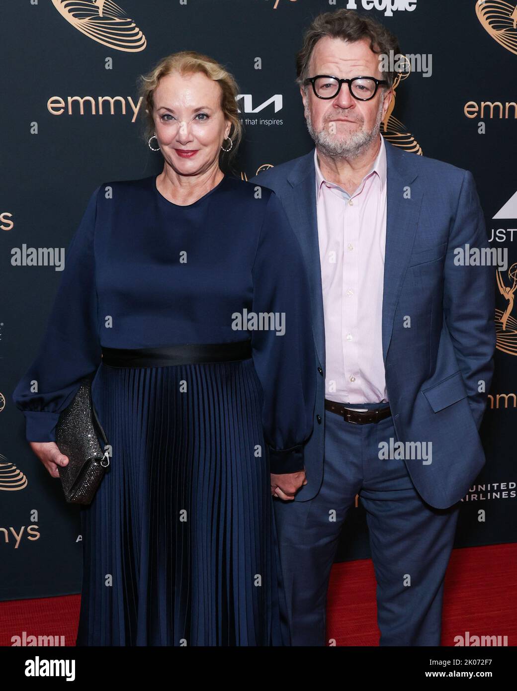 NORTH HOLLYWOOD, LOS ANGELES, CALIFORNIE, ÉTATS-UNIS - SEPTEMBRE 09 : L'actrice américaine J. Smith-Cameron (Jean Isabel Smith) et son mari/réalisateur américain Kenneth Lonergan arrivent à la cérémonie annuelle des Prix d'emmy Primetime 74th de l'Académie de télévision, tenue à l'Académie de télévision (Académie des arts et des sciences de la télévision) sur 9 septembre 2022 à North Hollywood, Los Angeles, Californie, États-Unis. (Photo de Xavier Collin/image Press Agency) Banque D'Images