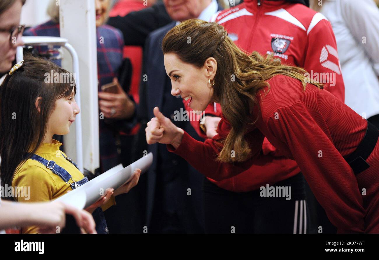 HRH The Prince and Princess of Wales à Port Talbot, pays de Galles, Royaume-Uni, à Bulldogs Boxing & Community Activities et au Port Talbot amateur Boxing club Banque D'Images