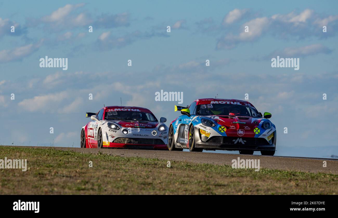 38 BELTOISE Vincent, LEMAITRE Yves, course de Mirage, Alpine A110 GT4, action pendant la ronde 5th du Championnat de France FFSA GT 2022, de 11 septembre à 13 sur le circuit de Lédenon à Lédenon, France - photo Marc de Mattia / DPPI Banque D'Images