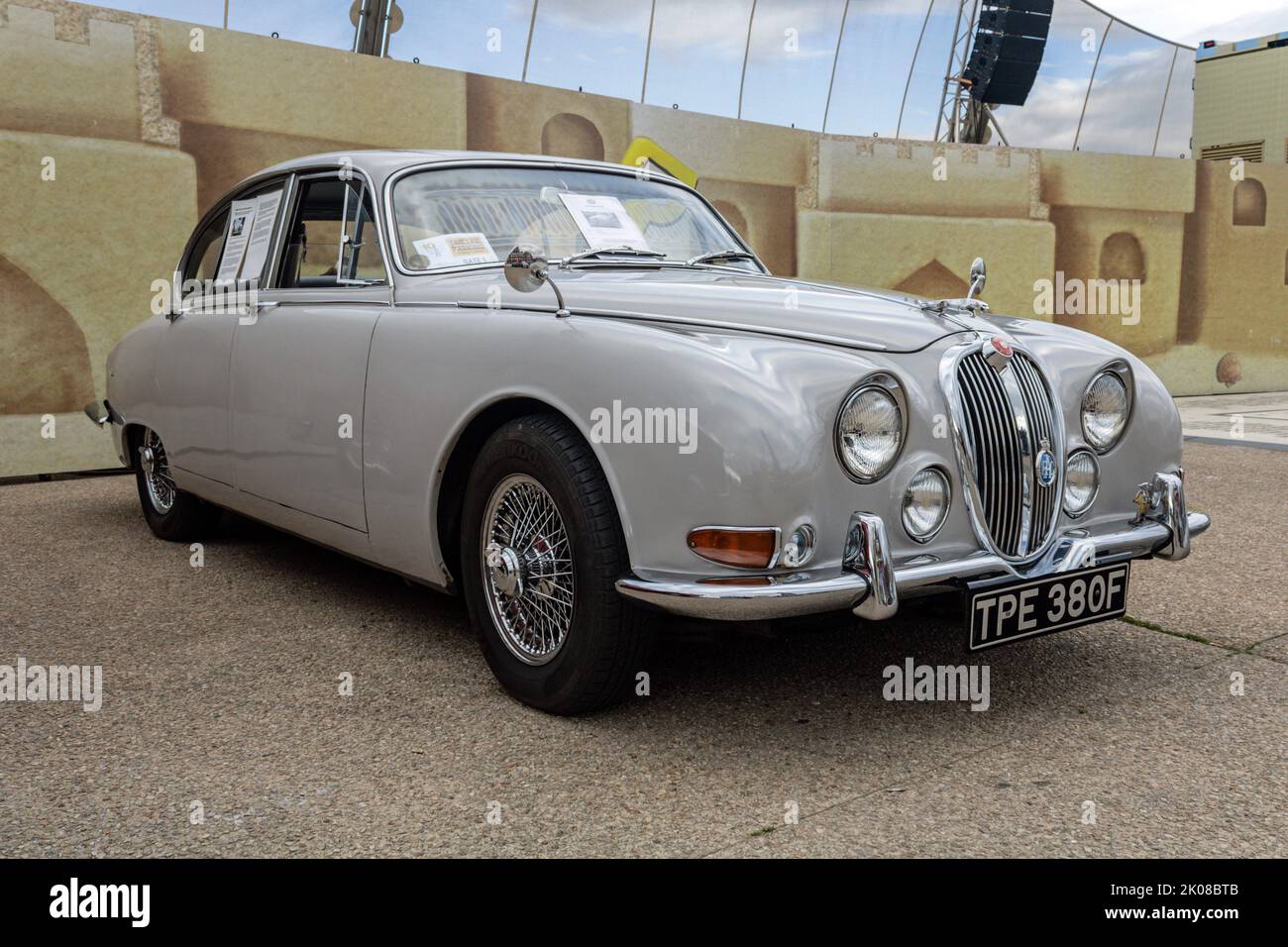 Jaguar S-Type. Le 100 à Blackpool 2022. Banque D'Images