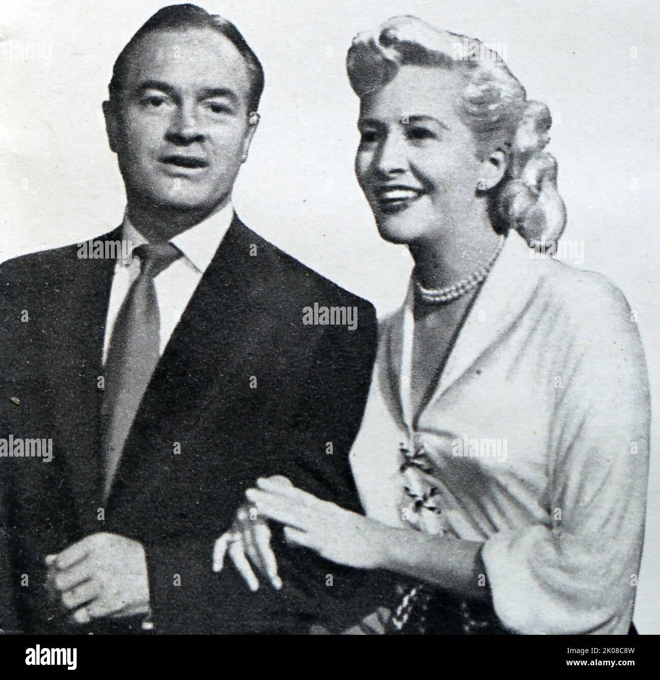 Marilyn Maxwell et Bob Hope dans le film de comédie police militaire. Marvel Marilyn Maxwell (3 août 1921 - 20 mars 1972) était une actrice et un animateur américain. Leslie Towne 'Bob' Hope KBE KC*SG (29 mai 1903 - 27 juillet 2003) était un comédien, vaudevillien, acteur, chanteur et danseur britannique-américain Banque D'Images
