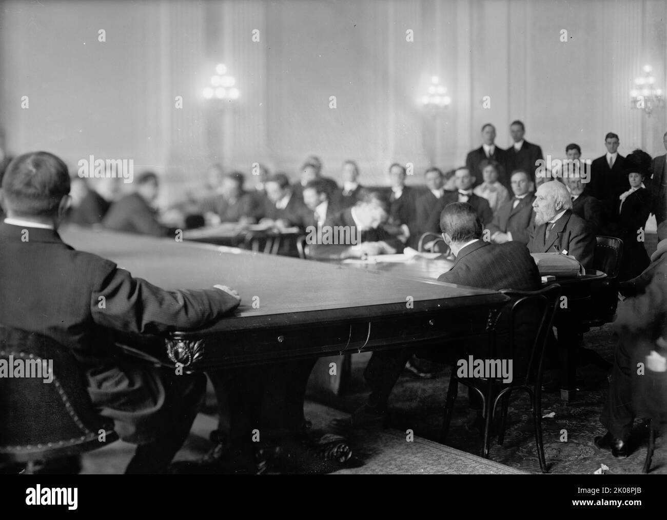 James Jerome Hill, président - Great Northern Railway - devant le Comité Stanley, 1911. [Entrepreneur et homme d'affaires canadien-américain]. Banque D'Images
