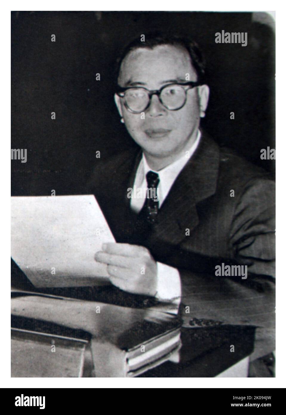 L'Assemblée des cinquante neuf nations dans la salle de l'Assemblée générale de Flushing Meadow, New York, le samedi 29 novembre 1947. Dr T.S. Tsiang, le délégué chinois, qui a attaqué la politique soviétique. Banque D'Images