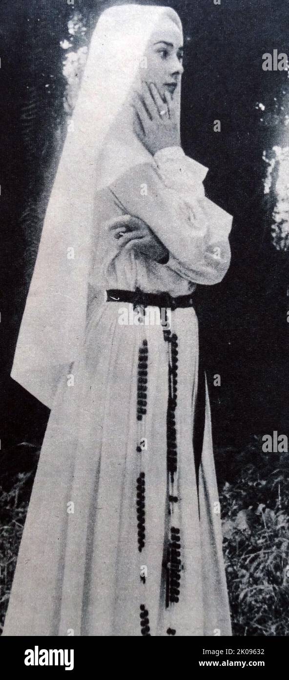 Audrey Hepburn (née Audrey Kathleen Ruston, du 4 mai 1929 au 20 janvier 1993) est une actrice et humanitaire britannique. Reconnue à la fois comme une icône du film et de la mode, elle a été classée par l'American film Institute comme la troisième légende féminine du cinéma classique hollywoodien. Elle est surtout connue pour ses rôles dans des films bien connus tels que Roman Holiday, Sabrina, Breakfast at Tiffany's et My Fair Lady. Banque D'Images