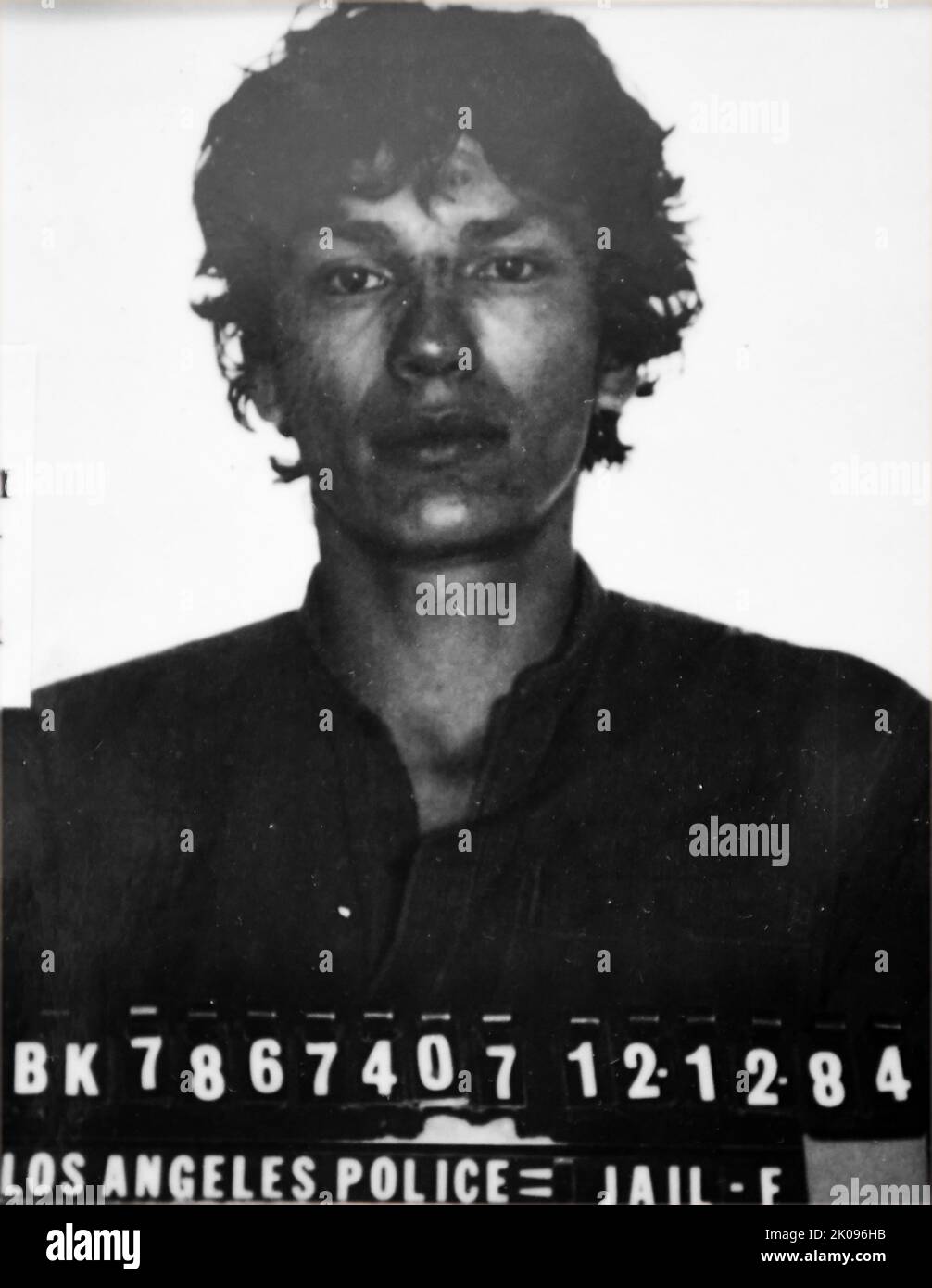 Ricardo 'Richard' Leyva Munoz Ramirez (1960 - 7 juin 2013), surnommé l'Intruder de la vallée, comme ses attaques ont été d'abord regroupées dans la vallée de San Gabriel, et le Stalker de nuit, était un tueur en série américain, un violeur en série, kidnappeur, agresseur d'enfants, et cambrioleur, condamné en 1989. Banque D'Images