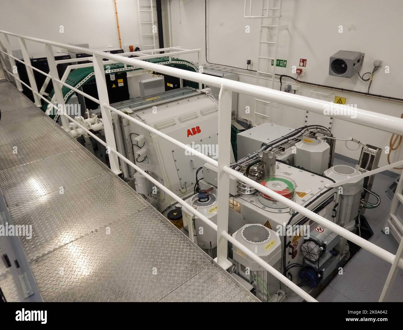 Détroit de Davis, Nunavut, Canada - 26 août 2022 : salle des moteurs en coulisses du navire d'endurance géographique national. Banque D'Images