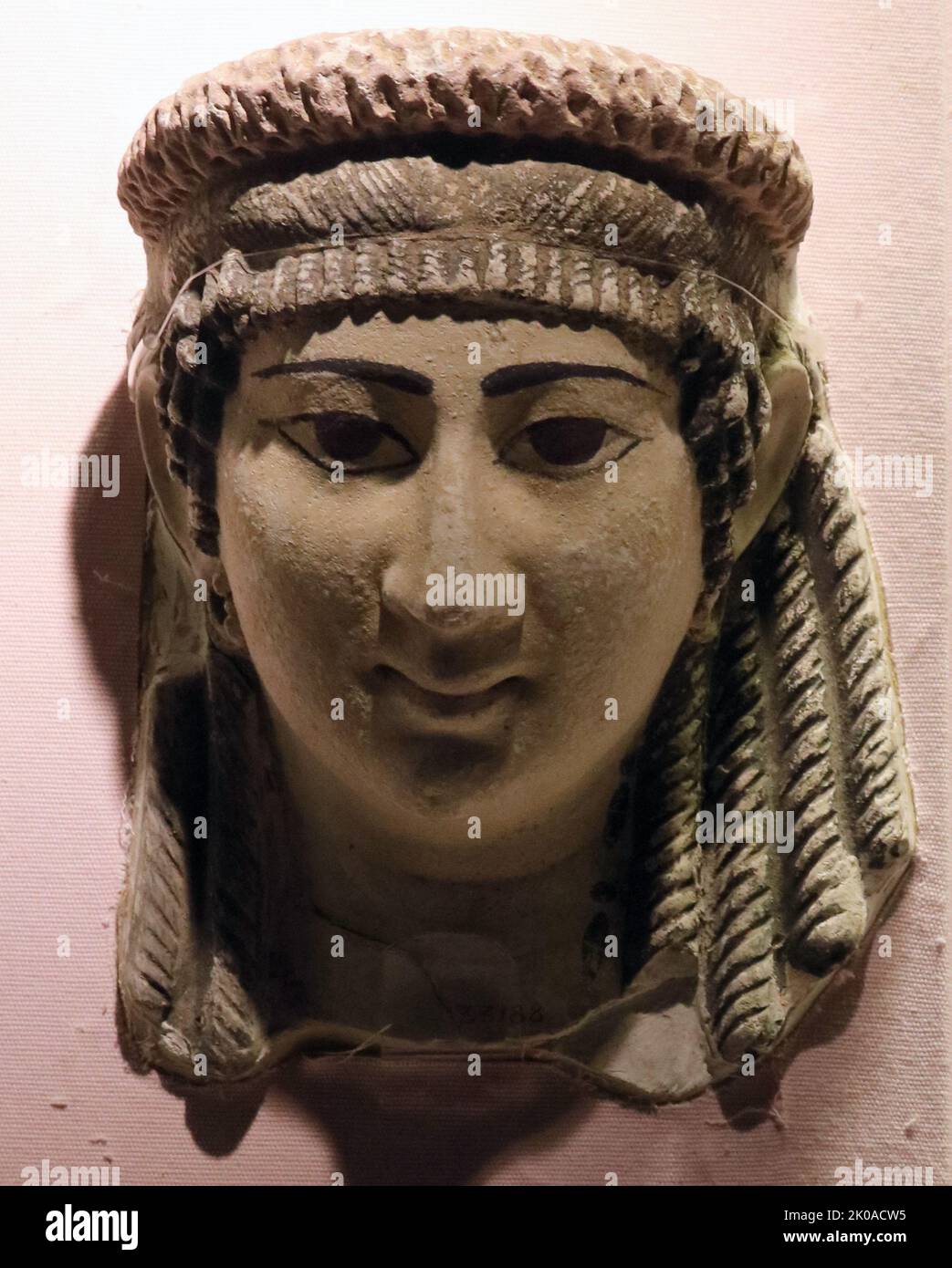 Masque de momie, découvert à Minya, Égypte. 1st Century AD. Lin, plâtre et peinture. Égyptien romain Banque D'Images