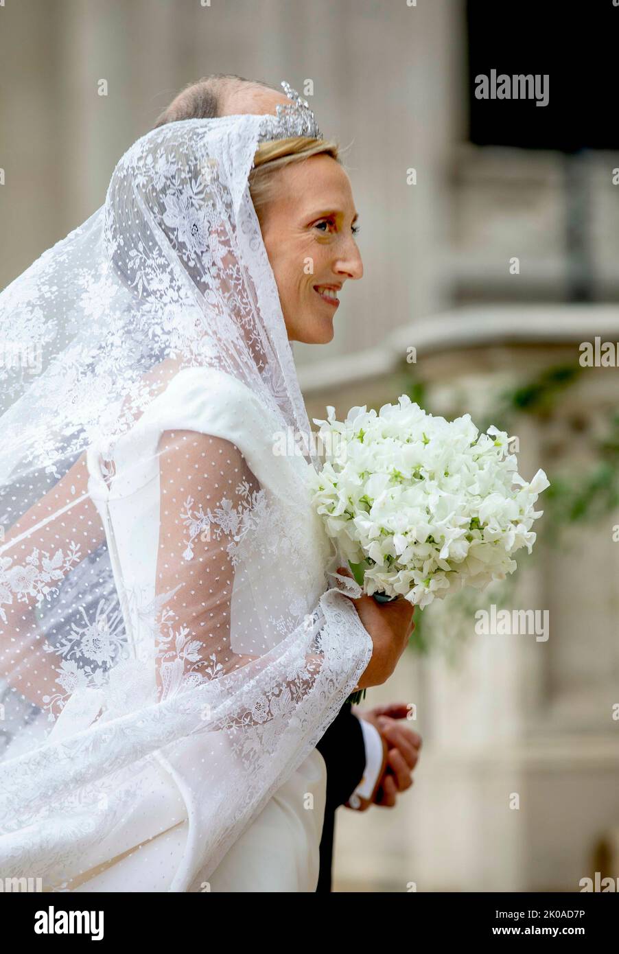 Bruxelles, Belgique. 10th septembre 2022. La princesse Maria Laura de Belgique arrive à la Sint-Michiels-en-Sint-Goedelekhedraal à Bruxelles, sur 10 septembre 2022, pour son mariage avec William Isvy crédit: Albert Nieboer/pays-Bas OUT/point de vue OUT/dpa/Alay Live News Banque D'Images