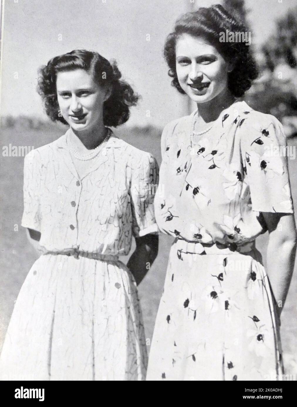 La princesse Margaret avec la princesse Elizabeth, (plus tard la reine Elizabeth II), d'Angleterre, lors de leur tournée en Afrique du Sud, 1947 Banque D'Images