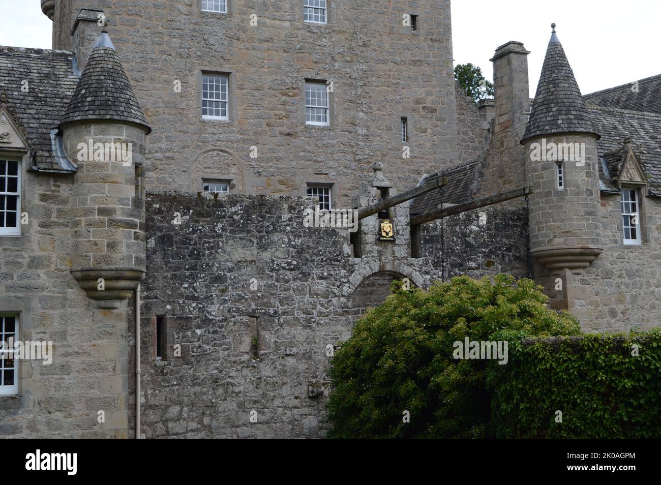 Château et jardins de Cawdor, près de Nairn, en Écosse, château écossais traditionnel, développé depuis plus de 600 ans Banque D'Images