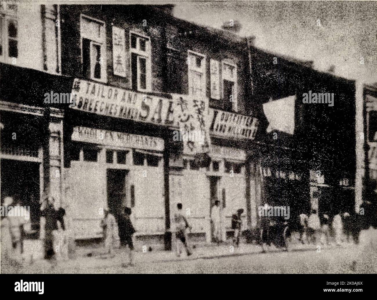 Nanjing Road après les grèves pendant le mouvement du 4 mai. Le mouvement du 4 mai était un mouvement chinois anti-impérialiste, culturel et politique qui a grandi à la suite de manifestations étudiantes à Pékin sur 4 mai 1919. Banque D'Images