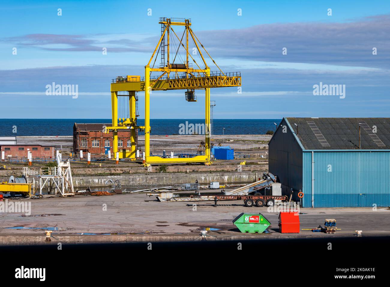 Grue industrielle à quai, Leith Harbour, Édimbourg, Écosse, Royaume-Uni Banque D'Images