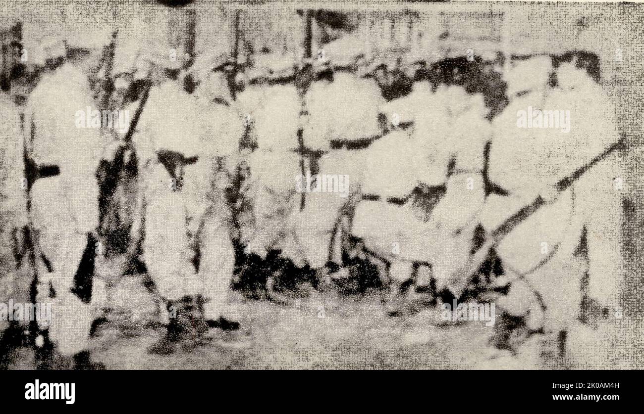 La police militaire a forcé le démantèlement des manifestations étudiantes. Les étudiants protestaient pour le mouvement anti-américain de soutien au Japon, un mouvement patriotique contre la résurrection du militarisme japonais par l'impérialisme américain. Banque D'Images