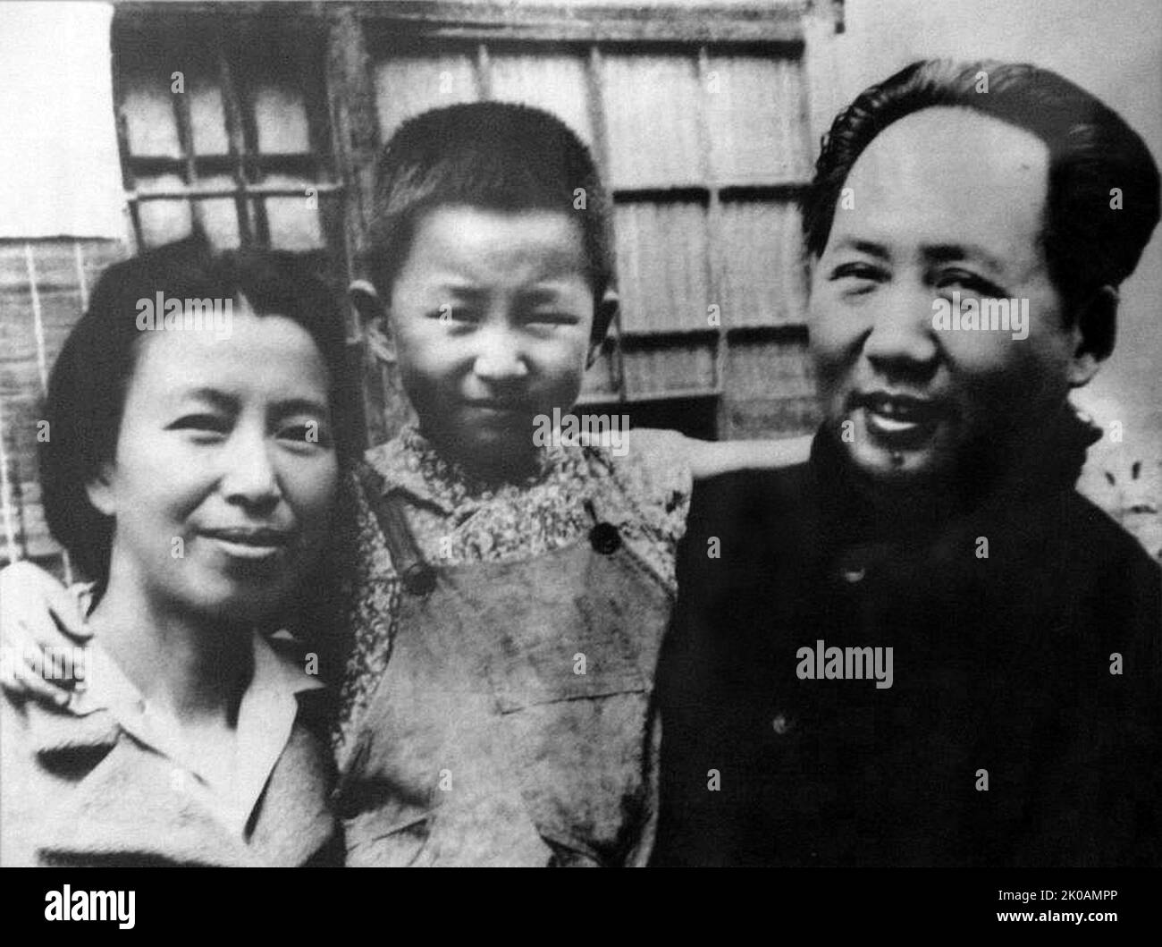 Mao Tsé Toung avec Jiang Qing et leur fille Li Na à ya'an. Banque D'Images