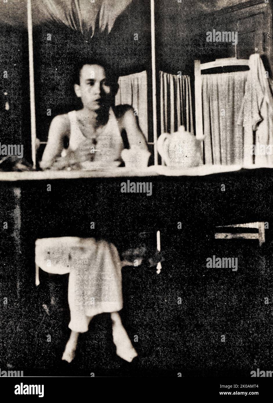 REN Bishi lorsqu'il était à Wuhan. Sur 27 avril, le Parti communiste chinois a tenu la cinquième Assemblée générale du Représentant national à Hankou, au cours de laquelle Ren a organisé les réflexions de droite de Chen Duxiu. Au cours de cette réunion, Ren a été élu membre du Comité central du Parti. Banque D'Images