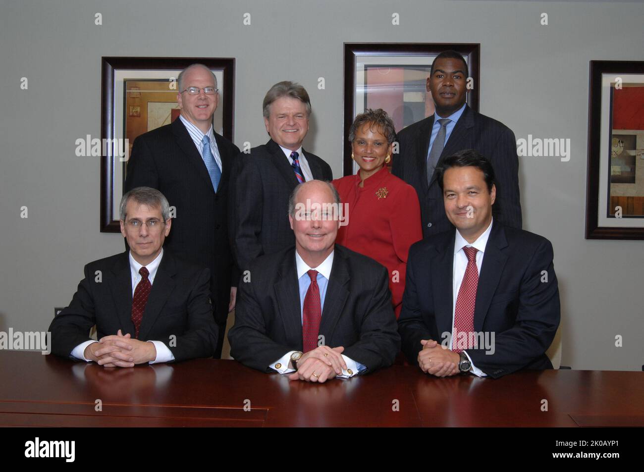 Portrait de groupe de Ginnie Mae - Portrait de groupe : Président de l'Association nationale d'hypothèques du gouvernement (Ginnie Mae) Robert Couch avec d'autres responsables de Ginnie Mae. Portrait du groupe Ginnie Mae sujet, portrait du groupe: Président de l'Association nationale d'hypothèques du gouvernement (Ginnie Mae) Robert Couch avec d'autres fonctionnaires de Ginnie Mae. Banque D'Images