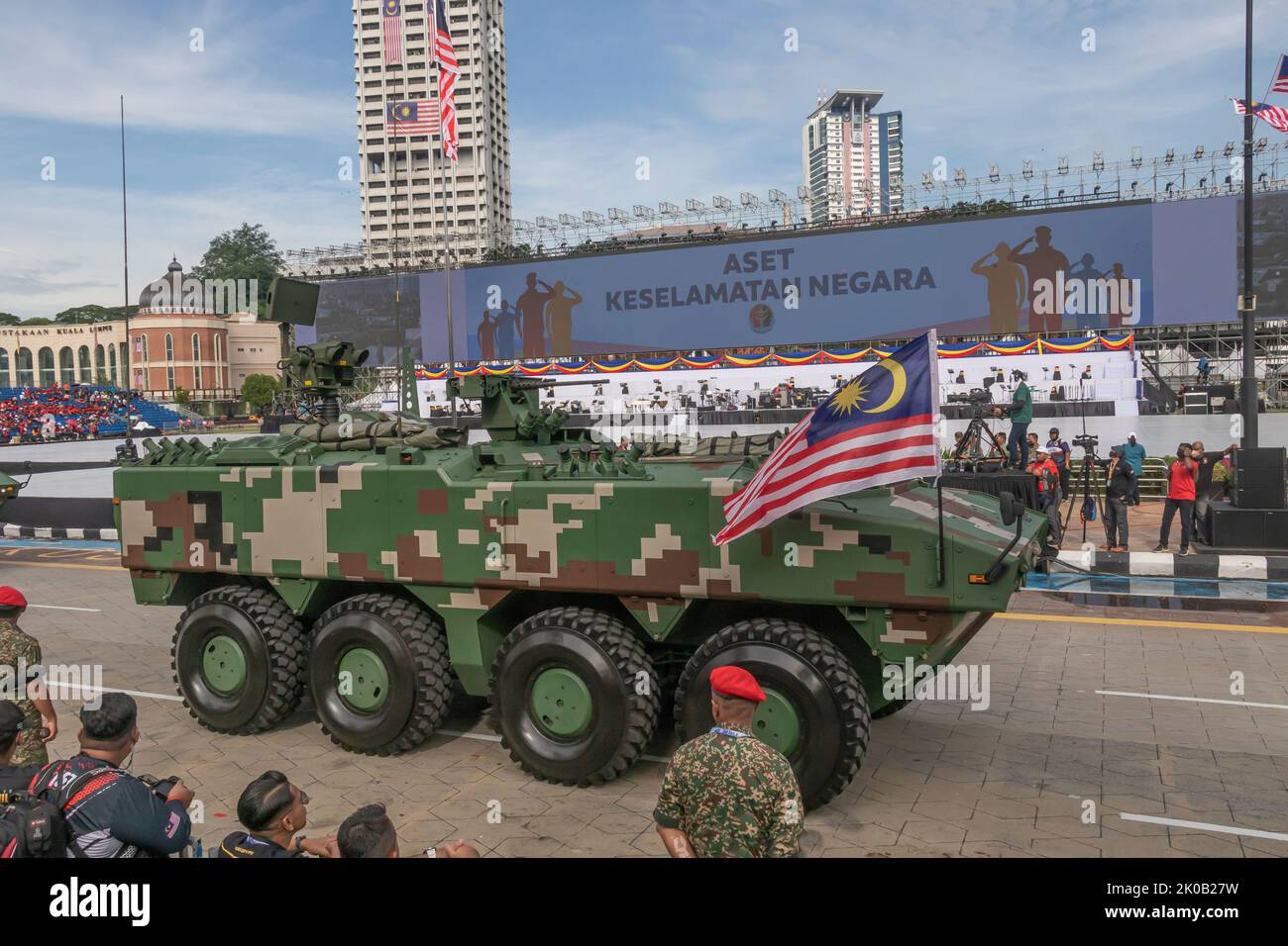 Le véhicule blindé AV-8 Gempita de l'armée malaisienne ou véhicule de combat d'infanterie pendant la Journée nationale de Malaisie 65 à Kuala Lumpur, en Malaisie. Banque D'Images