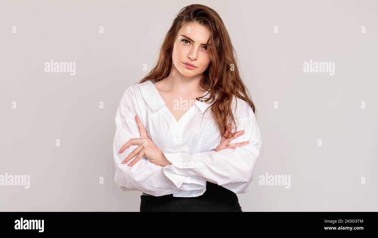 femme d'affaires confiante sceptique au pouvoir Banque D'Images