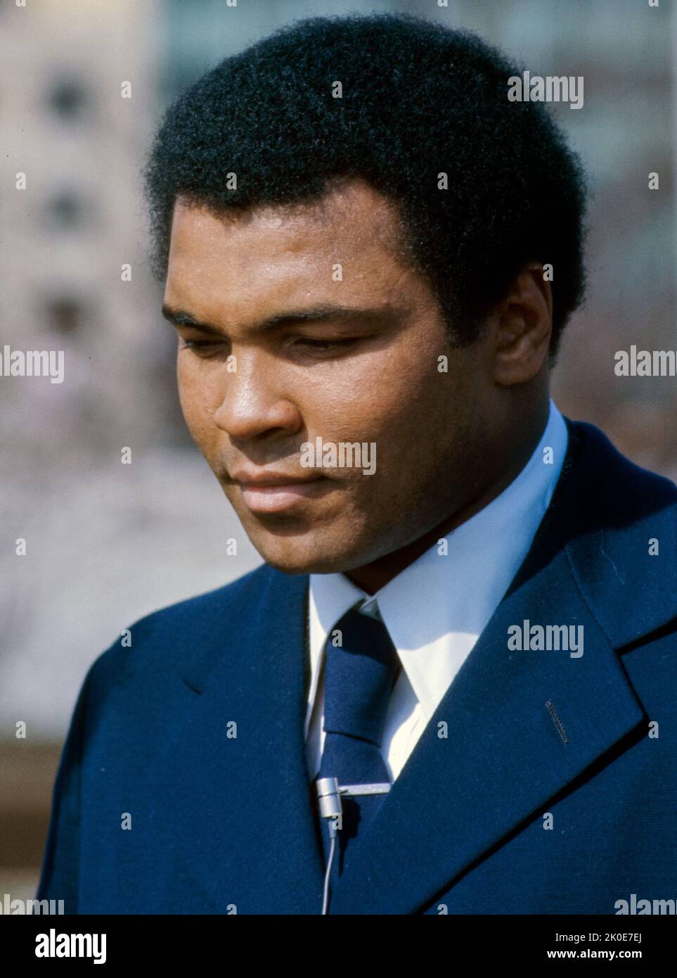 Muhammad Ali (Cassius Marcellus Clay), 1942 - 2016. Boxeur professionnel américain, activiste, animateur, poète et philanthrope. Surnommé le plus grand, il est largement considéré comme l'une des figures les plus importantes et les plus célébrées du 20th siècle. Banque D'Images