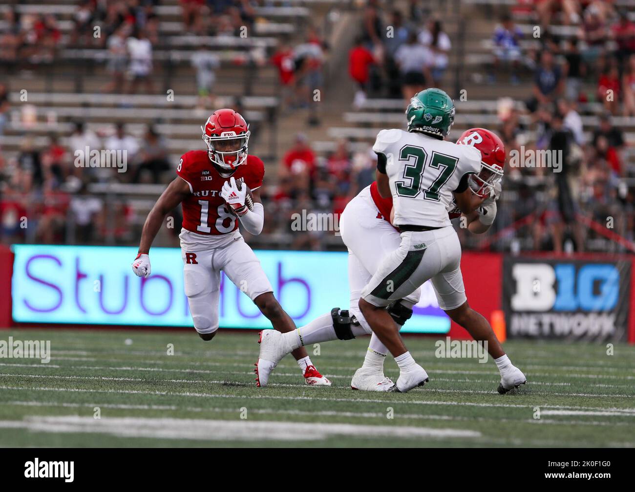 Keenan Reid (18 Rutgers) en action pendant le match de la Conférence Big Ten entre l'université Rutgers et Wagner au STADE SHI à Piscataway, NJ Banque D'Images