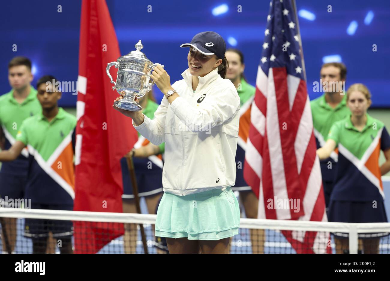 IGA Swiatek, de Pologne, célèbre la victoire de la finale de l'US Open