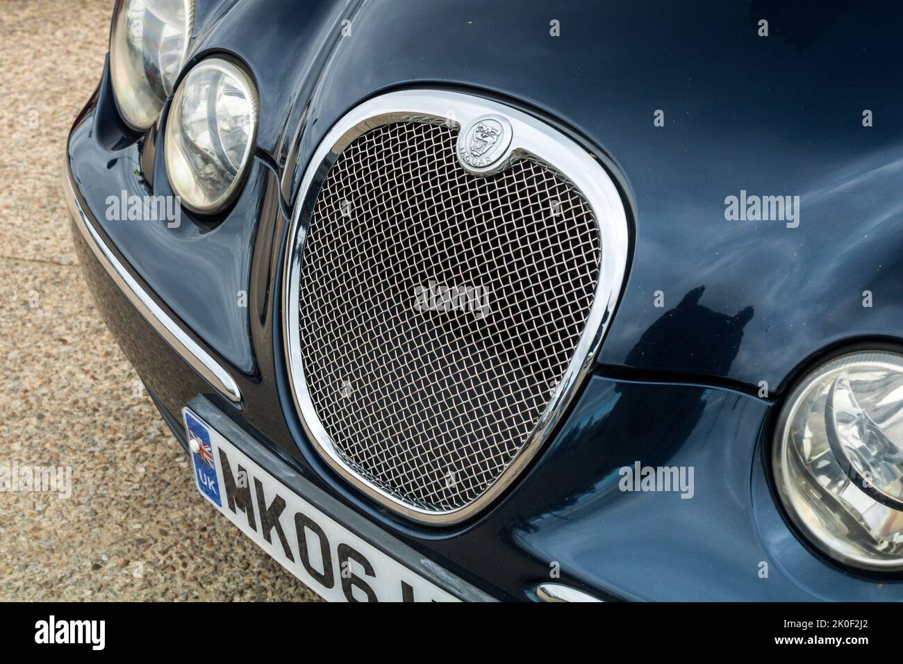 Jaguar S Type se Le 100 à Blackpool 2022. Banque D'Images
