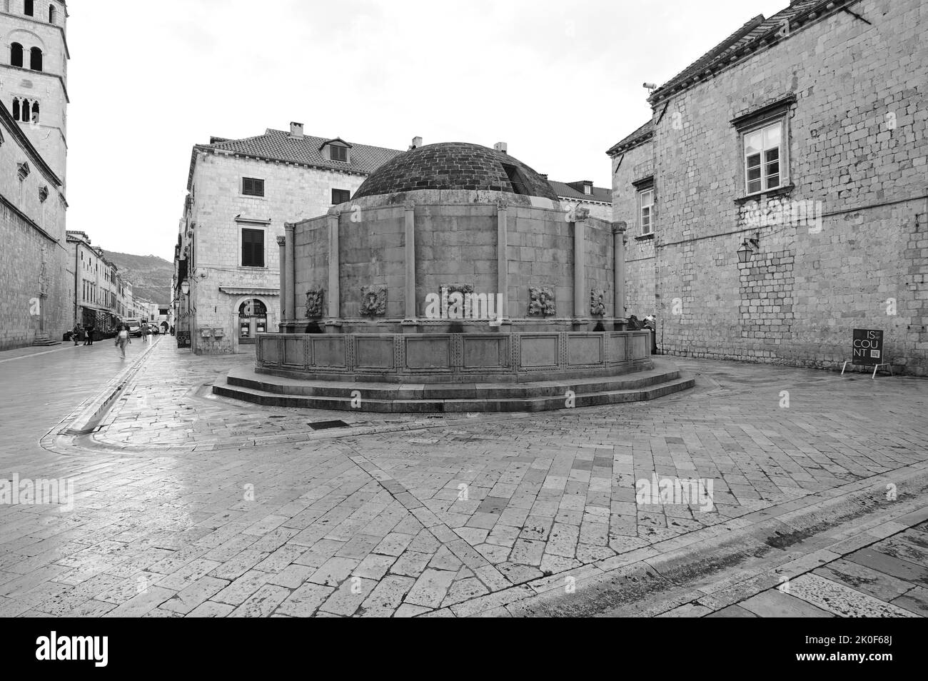 Dubronik, Dalmatie, Croatie- septembre 5th 2022 : la fontaine juive de la vieille ville de Dubrovnik. Banque D'Images