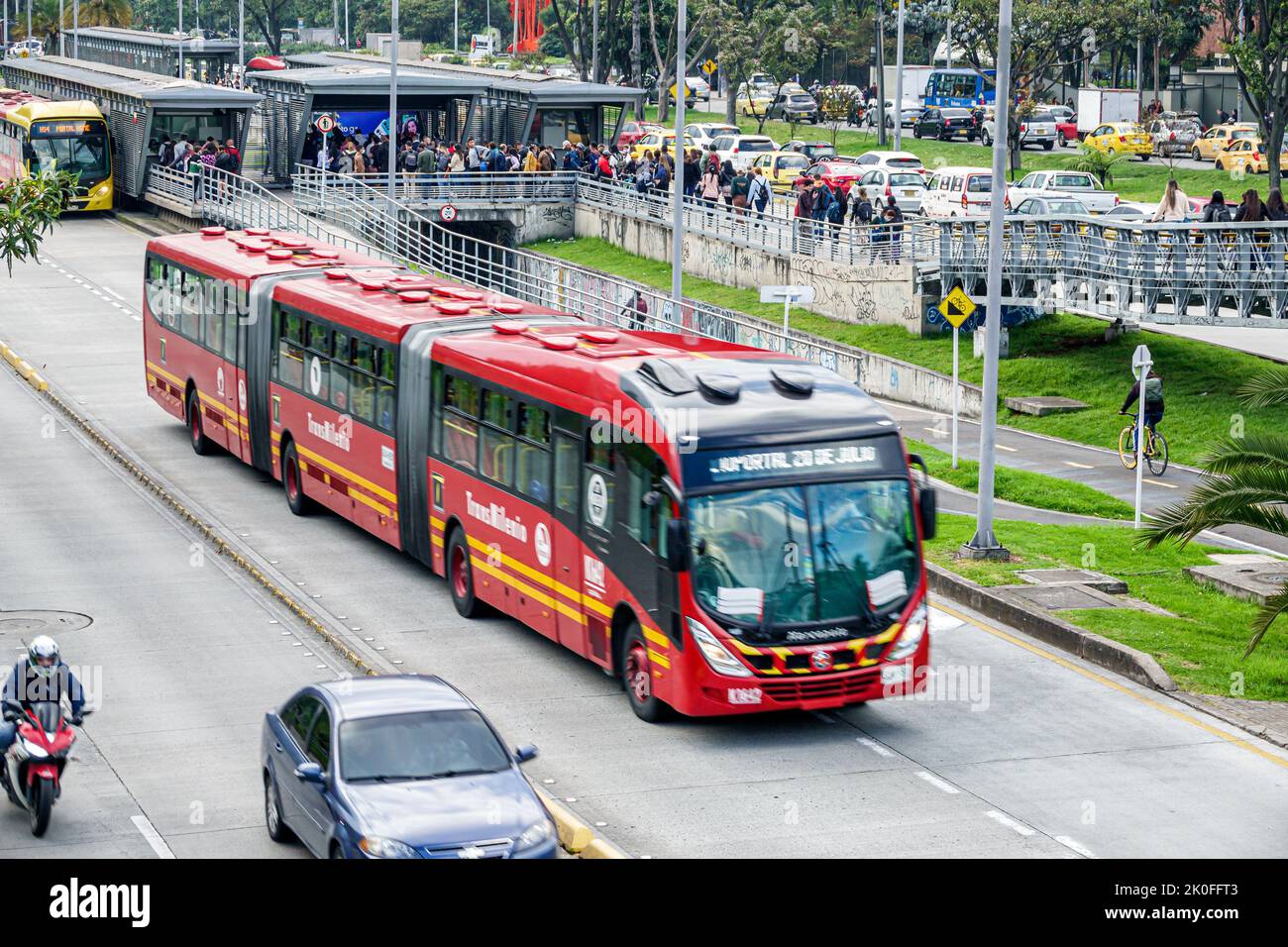 Bogota Colombie,Avenida El Dorado Calle 26,TransMilenio bus système de transport rapide BRT transport en commun Avenida El Dorado Calle 26 Estacion El TIEM Banque D'Images