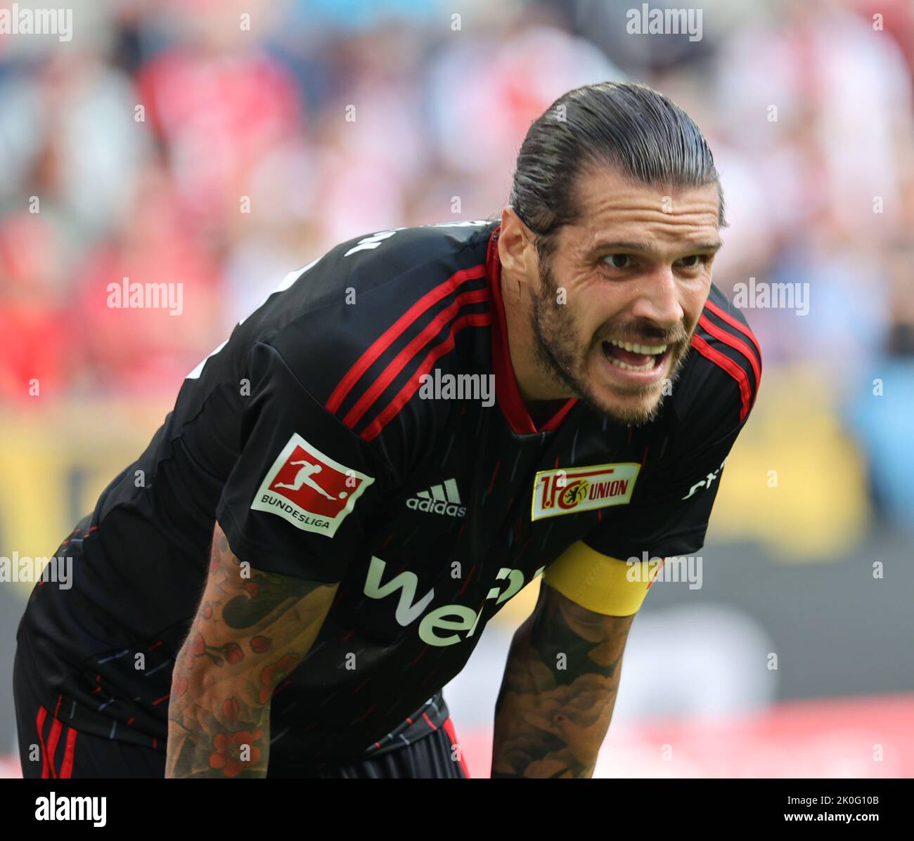 Cologne, Allemagne. 11th septembre 2022. Bundesliga, match 6, 1. FC Cologne - 1. FC Union Berlin, Christopher Trimmel (Union) regarde dessus. Crédit : Juergen Schwarz/Alay Live News Banque D'Images