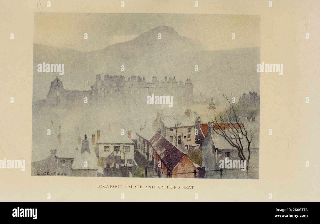 Holyrood Palace et Arthur Seat Édimbourg, le palais de Holyroodhouse, communément appelé Holyrood Palace ou Holyroodhouse, est la résidence officielle du monarque britannique en Écosse. Situé au bas du Royal Mile d'Édimbourg, à l'extrémité opposée du château d'Édimbourg, Holyroodhouse est la résidence royale principale en Écosse depuis le 16th siècle, Et est un cadre pour les occasions d'état et de divertissement officiel. Du livre ' Edinburgh and the Lothians ' avec douze Ill. En couleur par Walter Dexter par Watt, Francis, 1849-1927 Date de publication 1912 Publisher Londres Banque D'Images