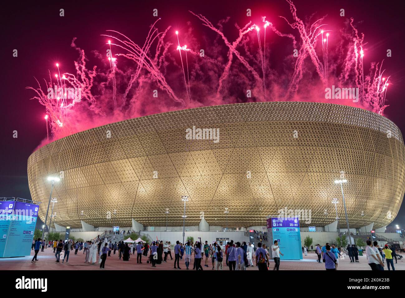 Lusail Stadium , l'un des huit stades de la coupe du monde de la FIFA Qatar 2022 avec une capacité de 80 000 spectateurs- Lusail Super Cup entre les champions saoudiens Al Hilal et les champions égyptiens Zamalek teste le stade qui accueille la finale de la coupe du monde Banque D'Images