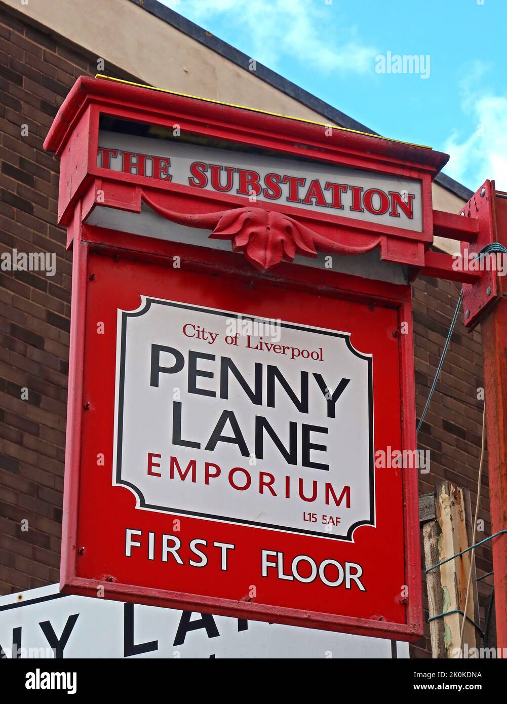 La sous-station, Penny Lane Emporium, Smithdown Road, Liverpool, Merseyside, ANGLETERRE, ROYAUME-UNI, L15 5AF Banque D'Images