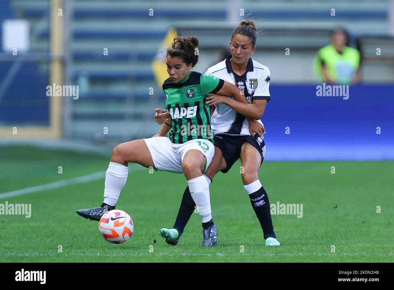 Parme, Italie. 12th septembre 2022. Benedetta Brignoli (US Sassuolo) et Erika Santoro (Parme Calcio) pendant Parme Calcio vs US Sassuolo, football italien série A Women Match à Parme, Italie, 12 septembre 2022 Credit: Independent photo Agency/Alay Live News Banque D'Images