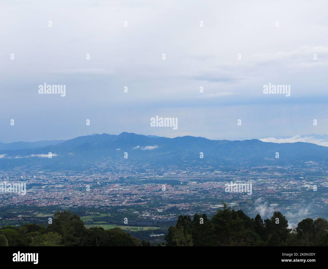 Vue sur la vallée centrale du Costa Rica Banque D'Images