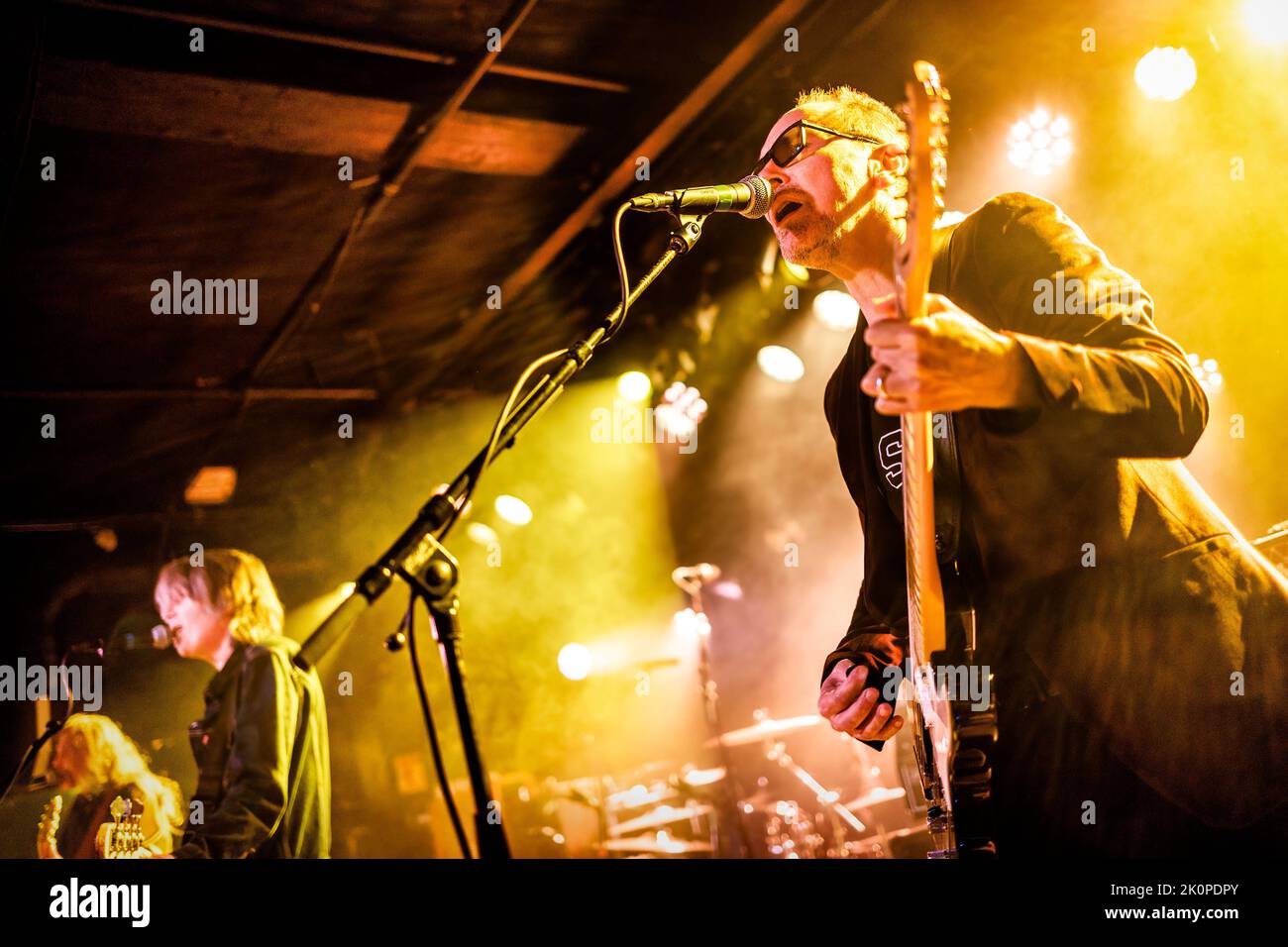 Oslo, Norvège. 12th septembre 2022. Le groupe de rock écossais Del Amitri donne un concert à John Dee à Oslo. Ici, le guitariste Kris Dollimore est vu en direct sur scène. (Crédit photo : Gonzales photo/Alamy Live News Banque D'Images