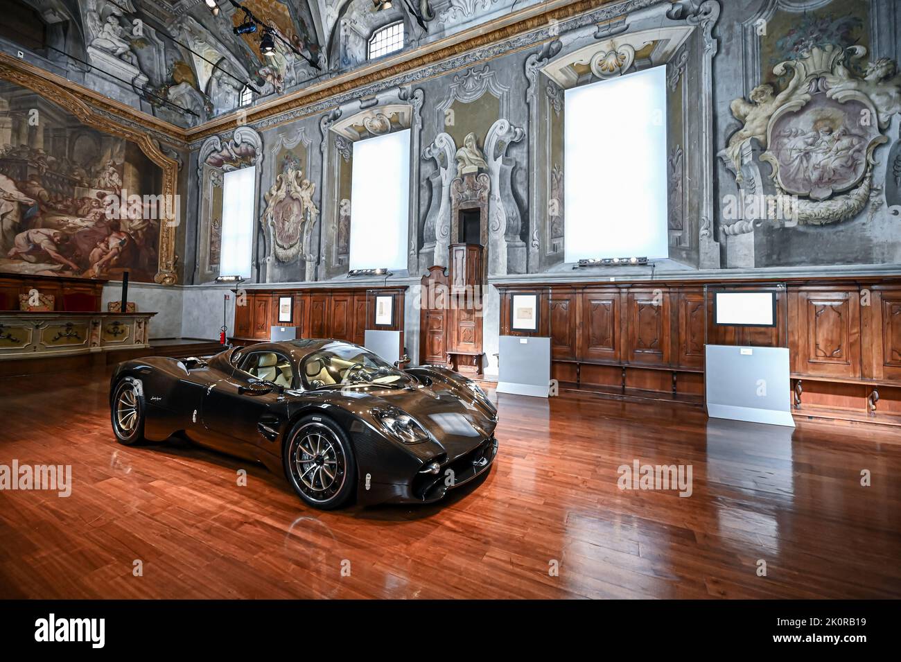 Italie. 13th septembre 2022. Première mondiale de la toute nouvelle Pagani Utopia Hypercar au Museo della Scienza e della Tecnologia à Milan, Italie sur 13 septembre 2022 (photo de Piero Cruciatti/Sipa USA) crédit: SIPA USA/Alay Live News Banque D'Images