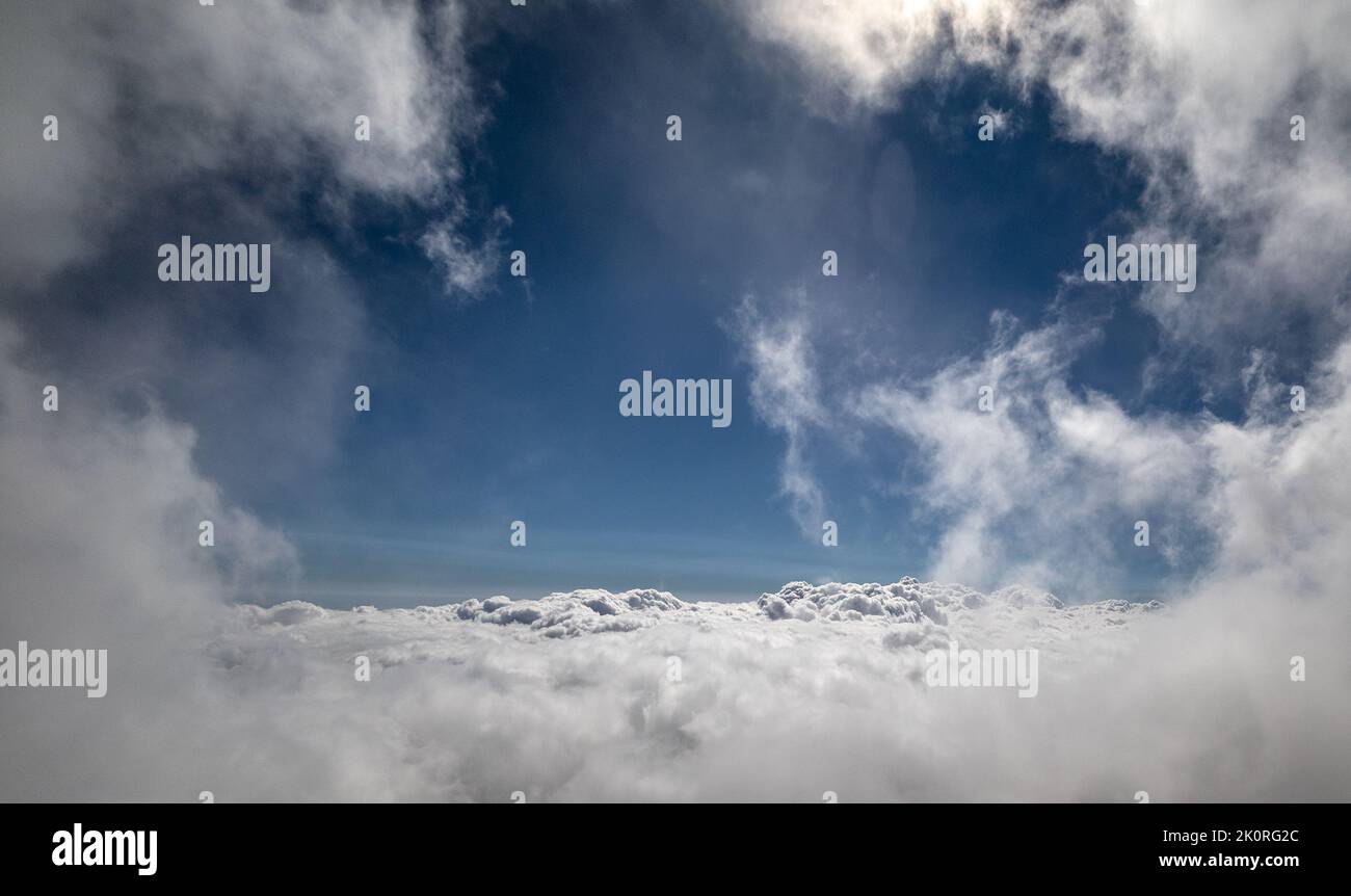 Nuages pris du Mont Teide Banque D'Images