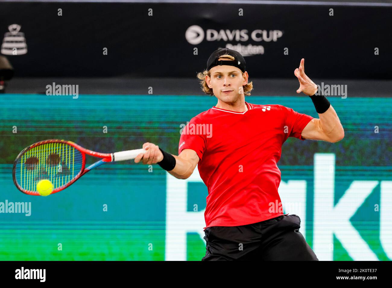 Hambourg, Allemagne, 13th septembre 2022. Le Zizou Bergs belge est en action lors du match de groupe entre la Belgique et l'Australie lors de la finale de la coupe Davis 2022 à Hambourg, en Allemagne. Crédit photo: Frank Molter/Alamy Live News Banque D'Images