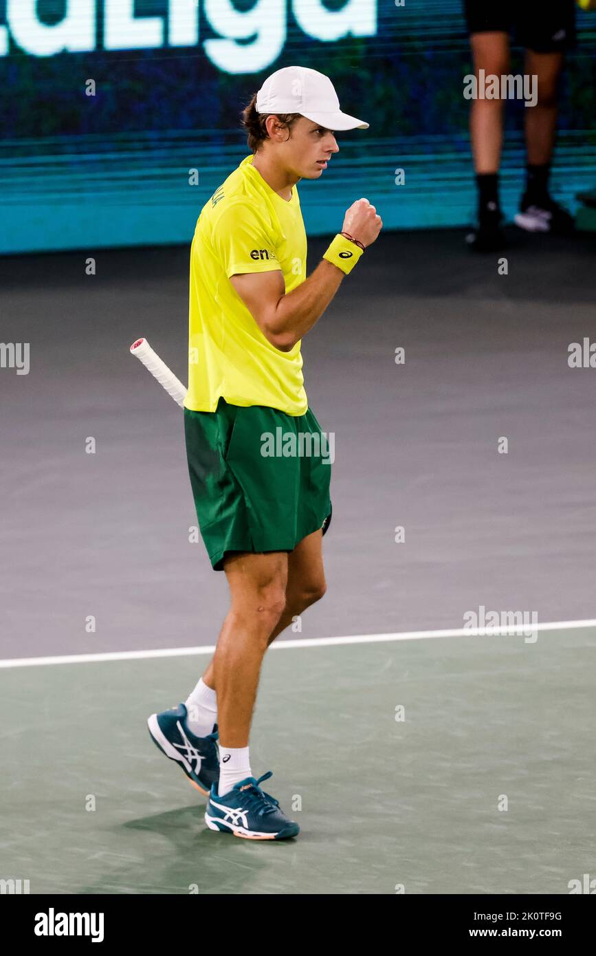 Hambourg, Allemagne, 13th septembre 2022. Alex de Minaur est en action lors du match de groupe entre la Belgique et l'Australie lors de la finale de la coupe Davis 2022 à Hambourg, en Allemagne. Crédit photo: Frank Molter/Alamy Live News Banque D'Images