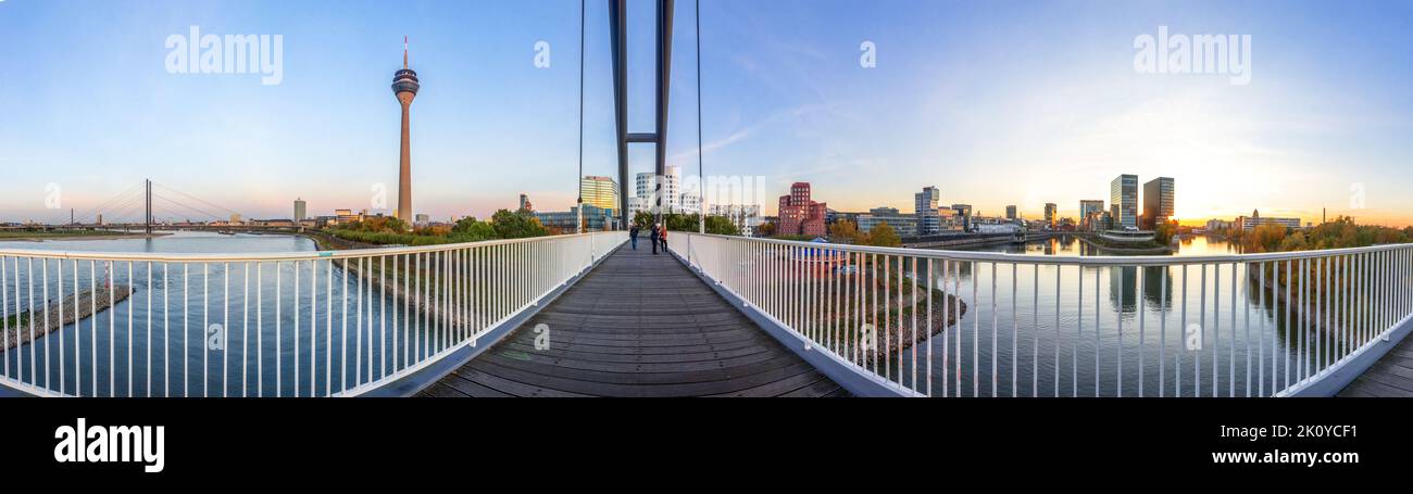 Medienhafen, Media Marina à Düsseldorf, Allemagne Banque D'Images