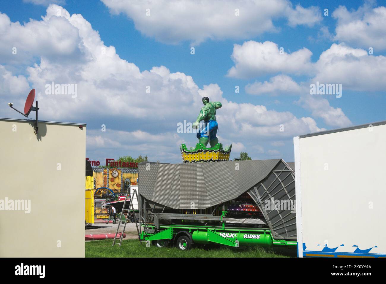 Hulk amusant Fair Ride Banque D'Images