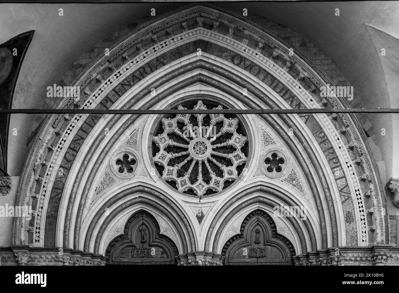 Ancienne basilique papale de San Francesco d'Assise. Art et religion. Banque D'Images