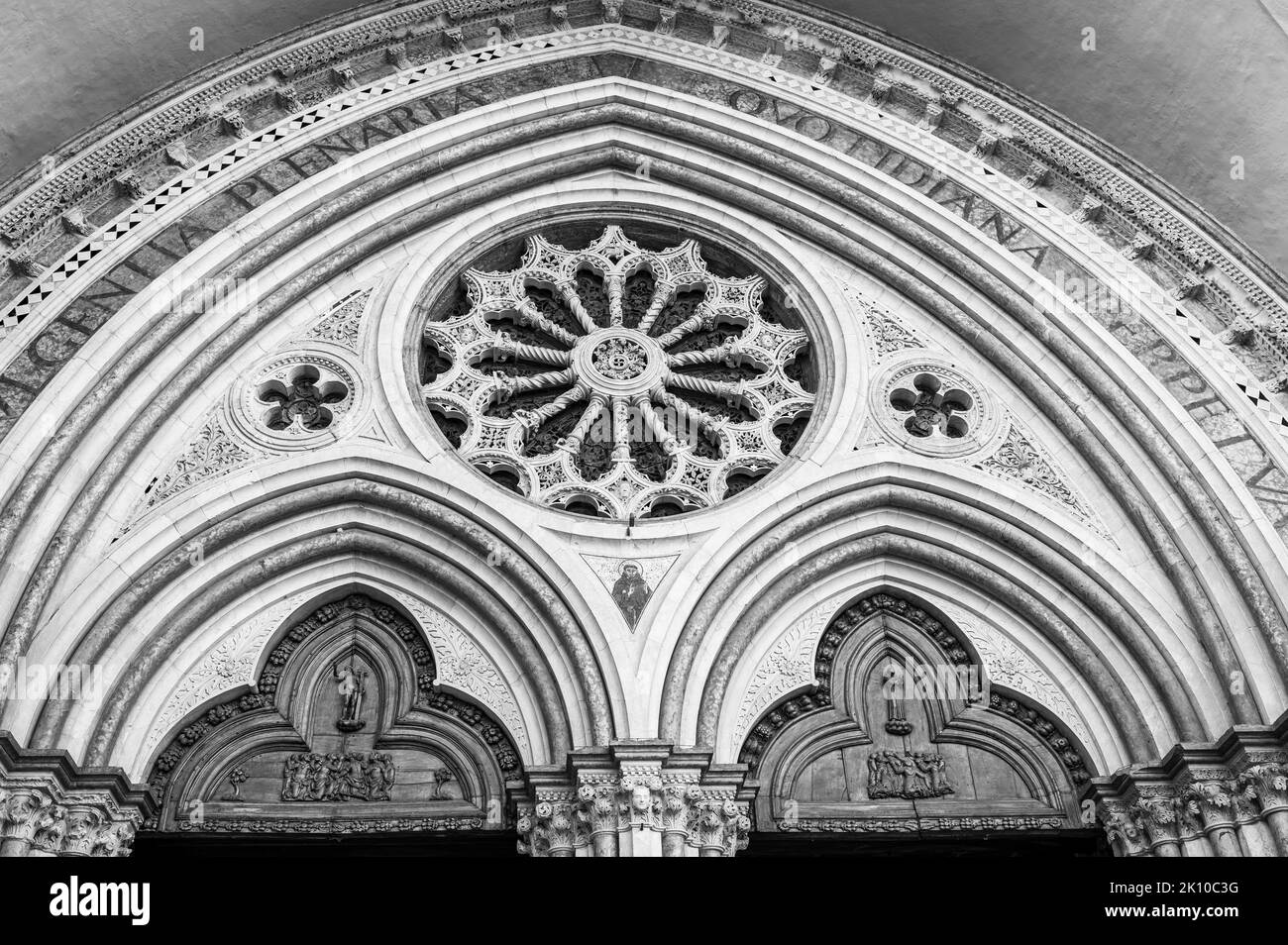 Ancienne basilique papale de San Francesco d'Assise. Art et religion. Banque D'Images