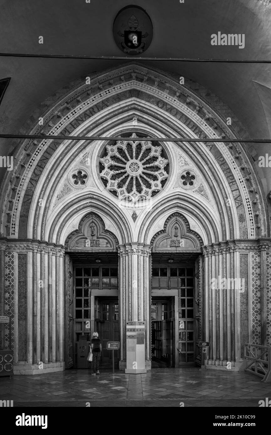 Ancienne basilique papale de San Francesco d'Assise. Art et religion. Banque D'Images