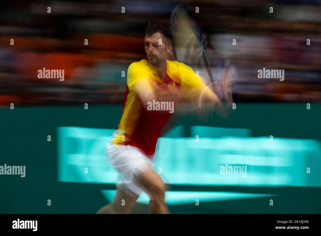 Valence, Espagne, 14 septembre 2022. Albert Ramos-Vinolas d'Espagne et Laslo Djere de Serbie se font un match à l'arène de la Fuente de San Luis. Photo de Jose Miguel Fernandez /Alamy Live News ) Banque D'Images