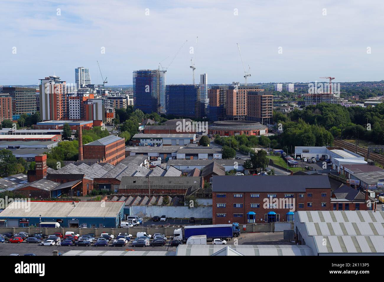 Vue sur la zone industrielle d'Armley vers le centre-ville de Leeds. Banque D'Images