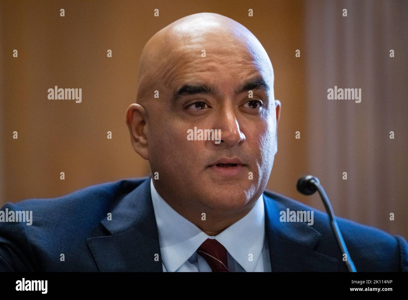 Shailen Bhatt, le candidat du président Biden à être administrateur de la Federal Highway Administration au ministère des Transports, témoigne lors d'une audience de confirmation du Sénat Environnement et travaux publics, au Capitole des États-Unis, à Washington, D.C., mercredi, 14 septembre, 2022. (Graeme Sloan/Sipa USA) Banque D'Images