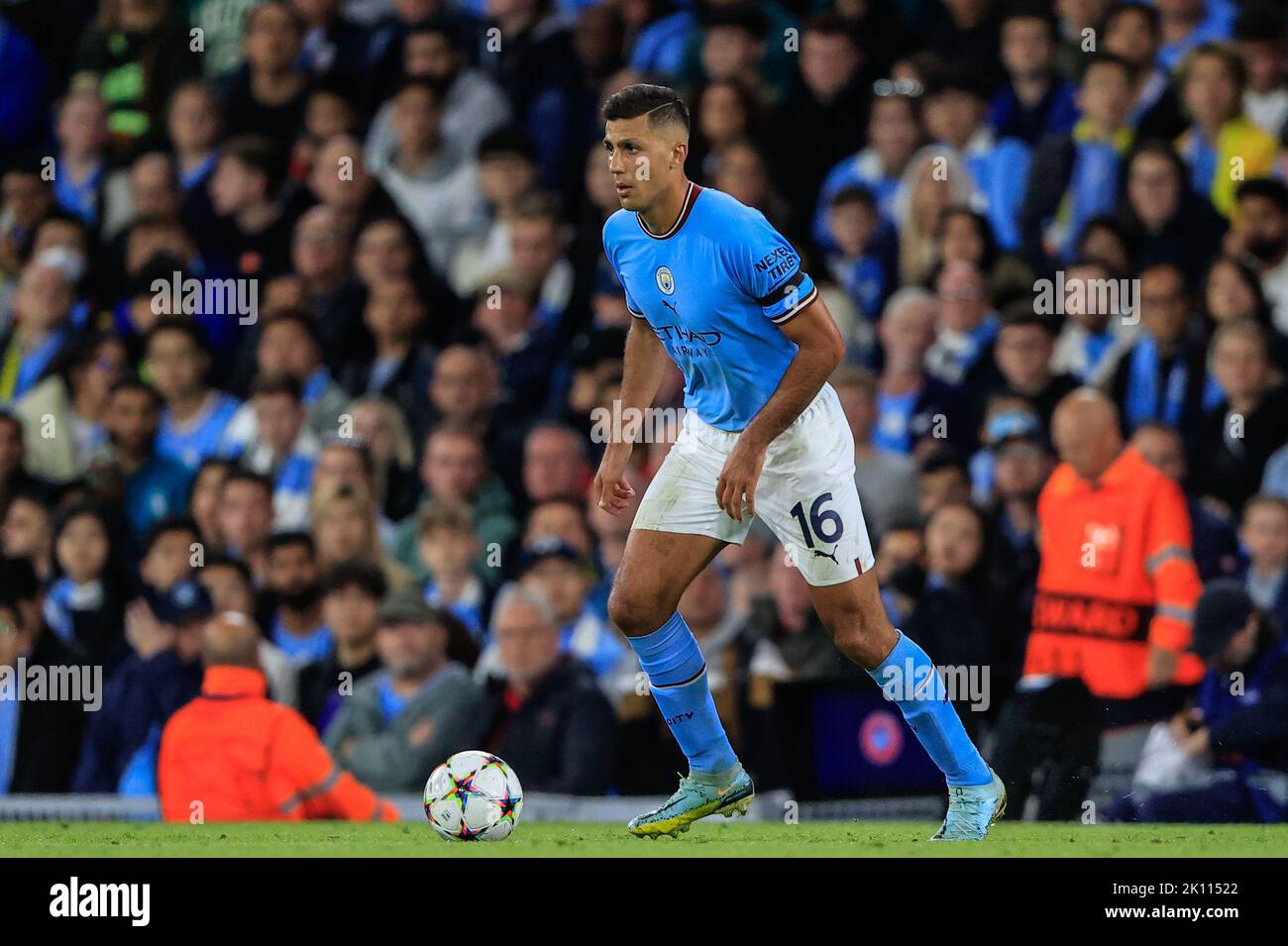 Rod#16 de Manchester City avec le ballon lors du match de l'UEFA Champions League Manchester City contre Borussia Dortmund au Etihad Stadium, Manchester, Royaume-Uni, 14th septembre 2022 (photo de Conor Molloy/News Images) à Manchester, Royaume-Uni, le 9/14/2022. (Photo de Conor Molloy/News Images/Sipa USA) Banque D'Images