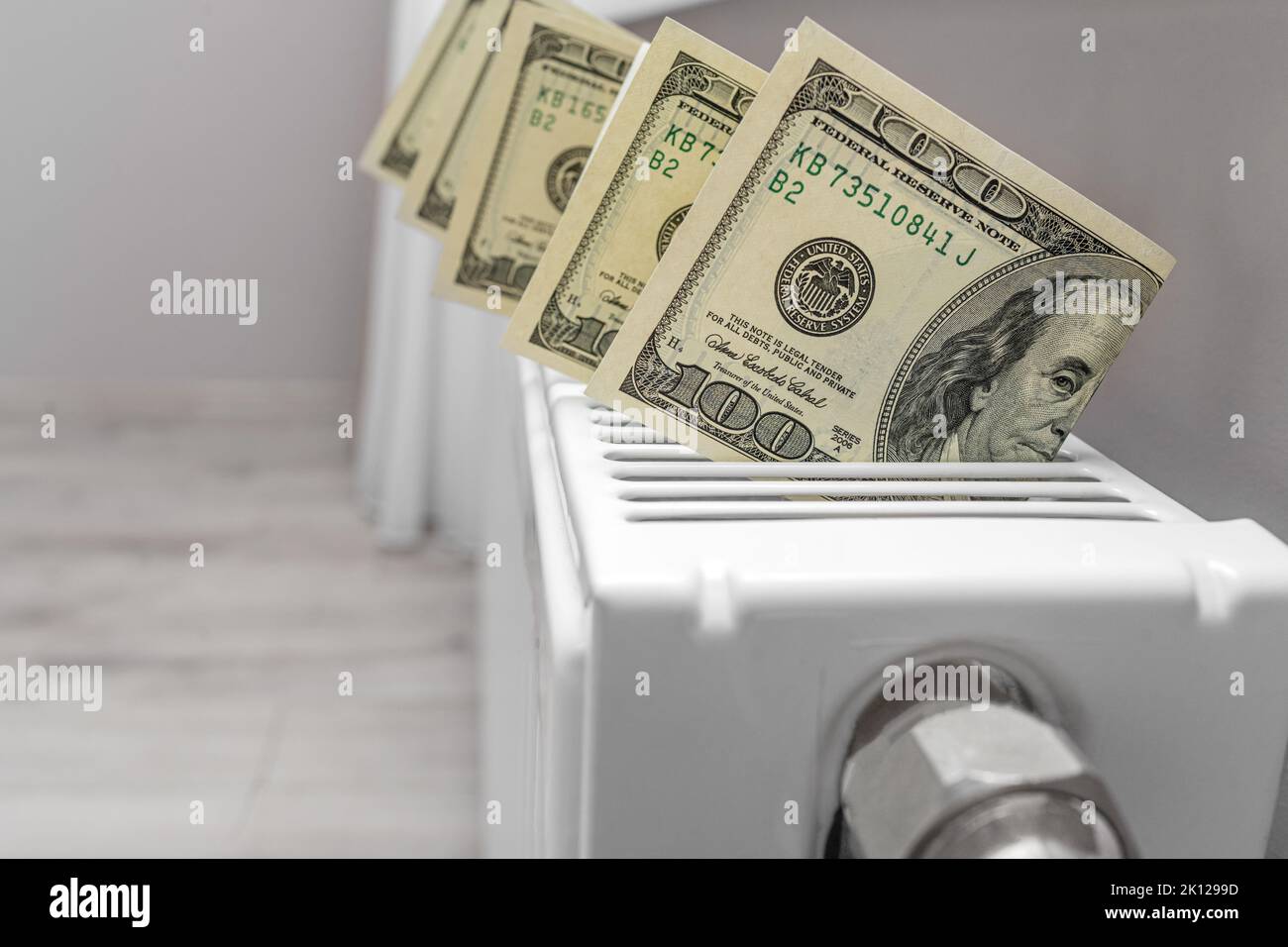 Dollars sur le chauffage. Paiement du chauffage. Banque D'Images